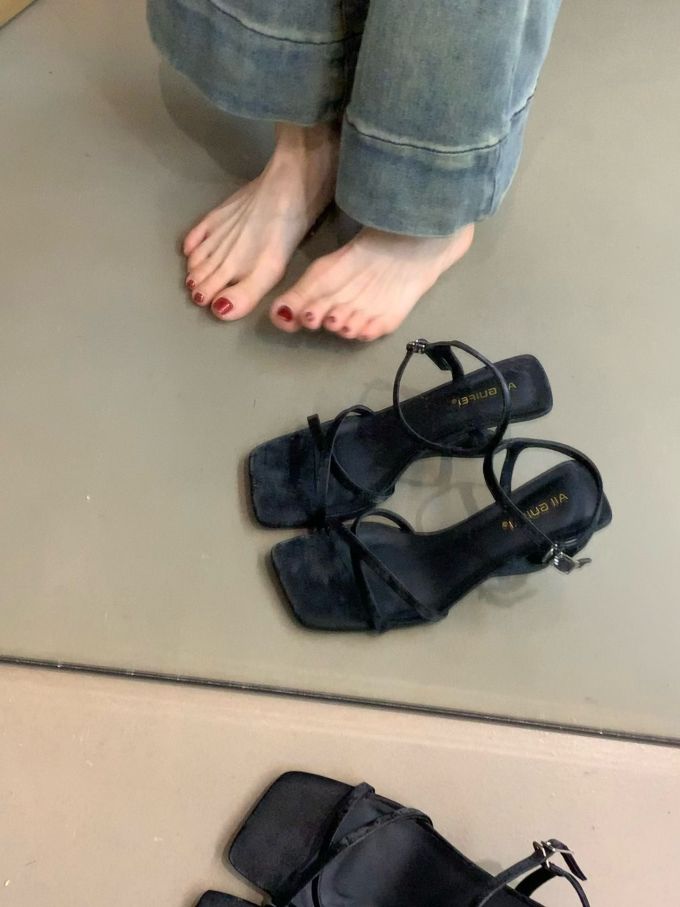 无帮 袢扣 皮革 