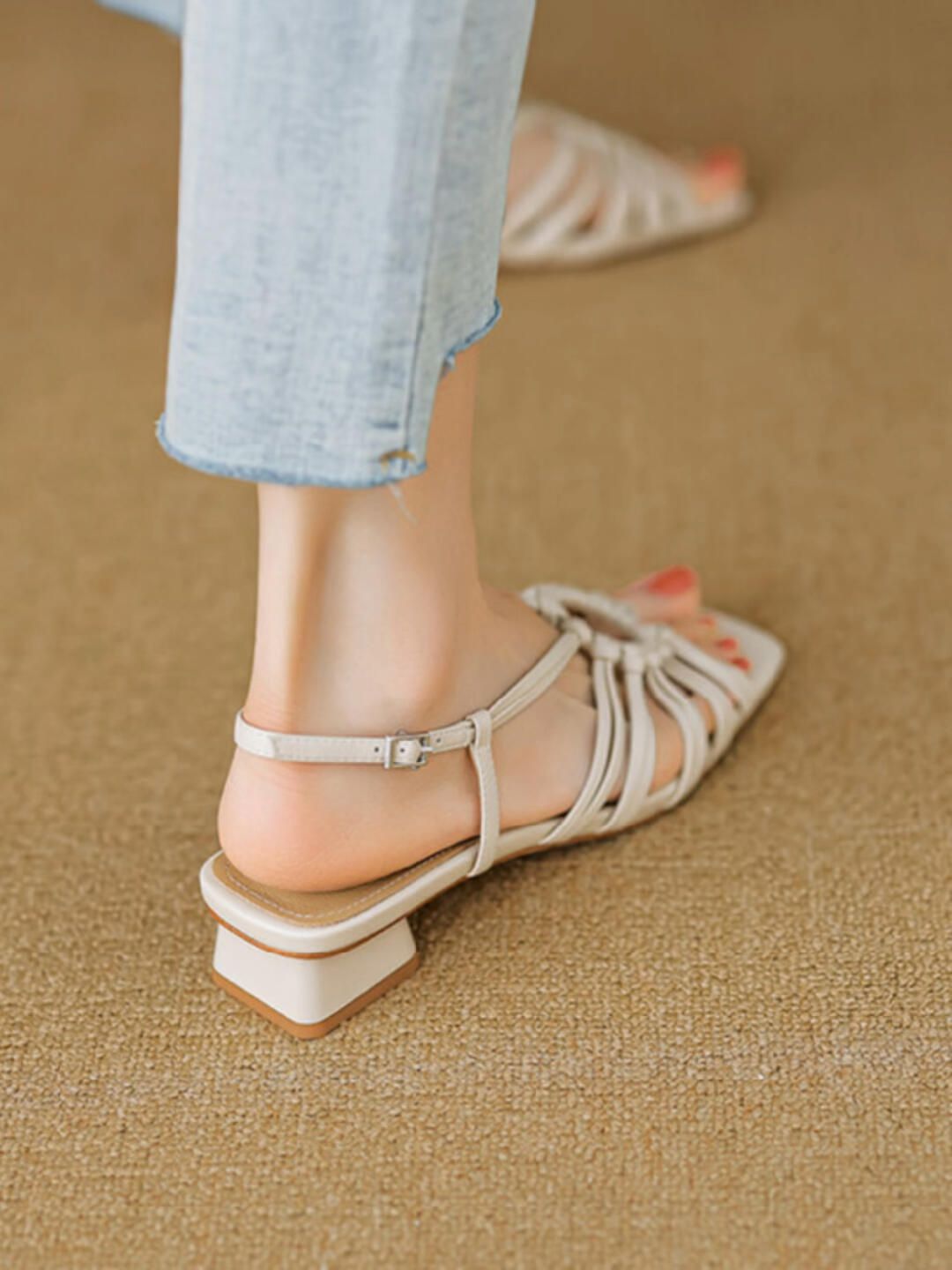 粗跟 无帮  - VALI鞋履AI设计主图