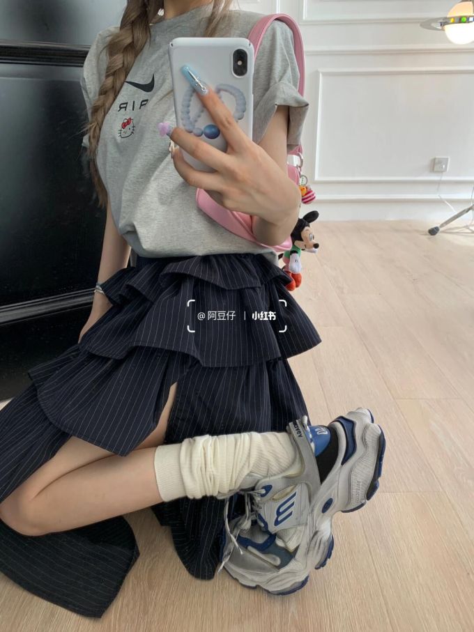 A型 条纹/波纹 层叠 褶裥 荷叶边 蓝黑色 甜妹风 甜美 