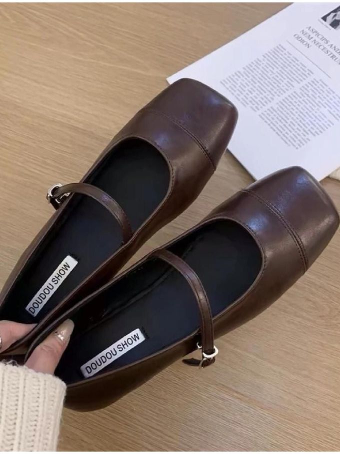 方头 袢扣 中口鞋 皮革 