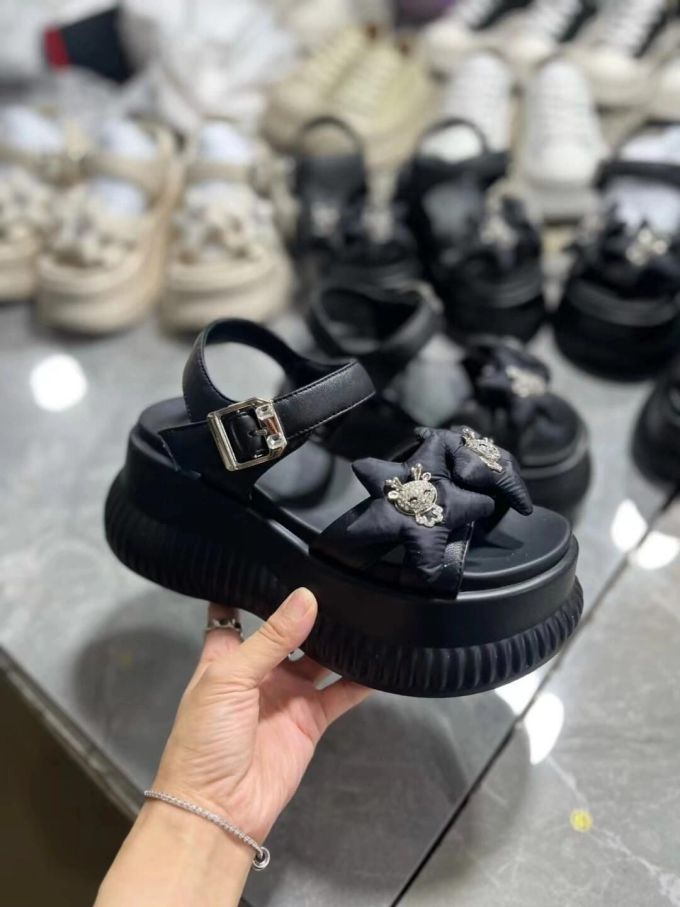 无帮 袢扣 皮革 