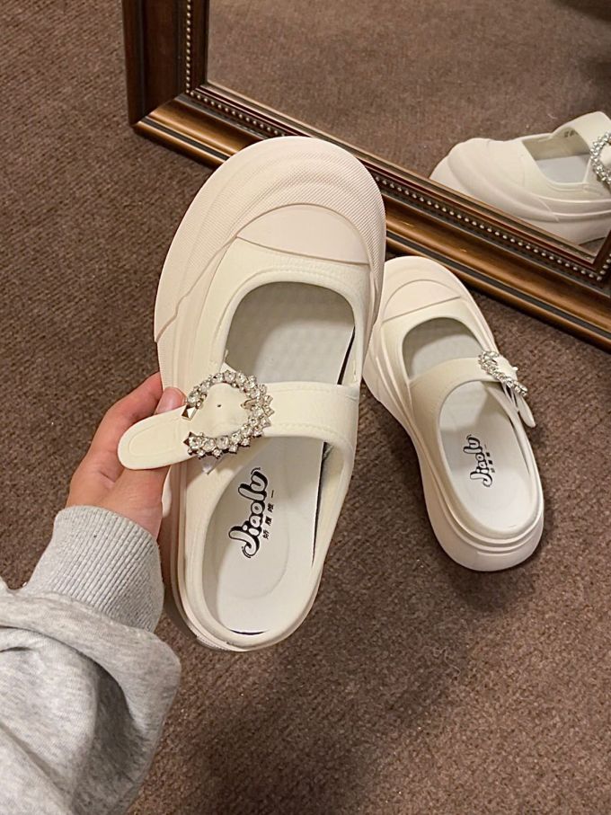 圆头 中口鞋 皮革