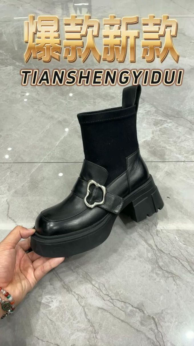 中跟 粗跟 方头 皮革 