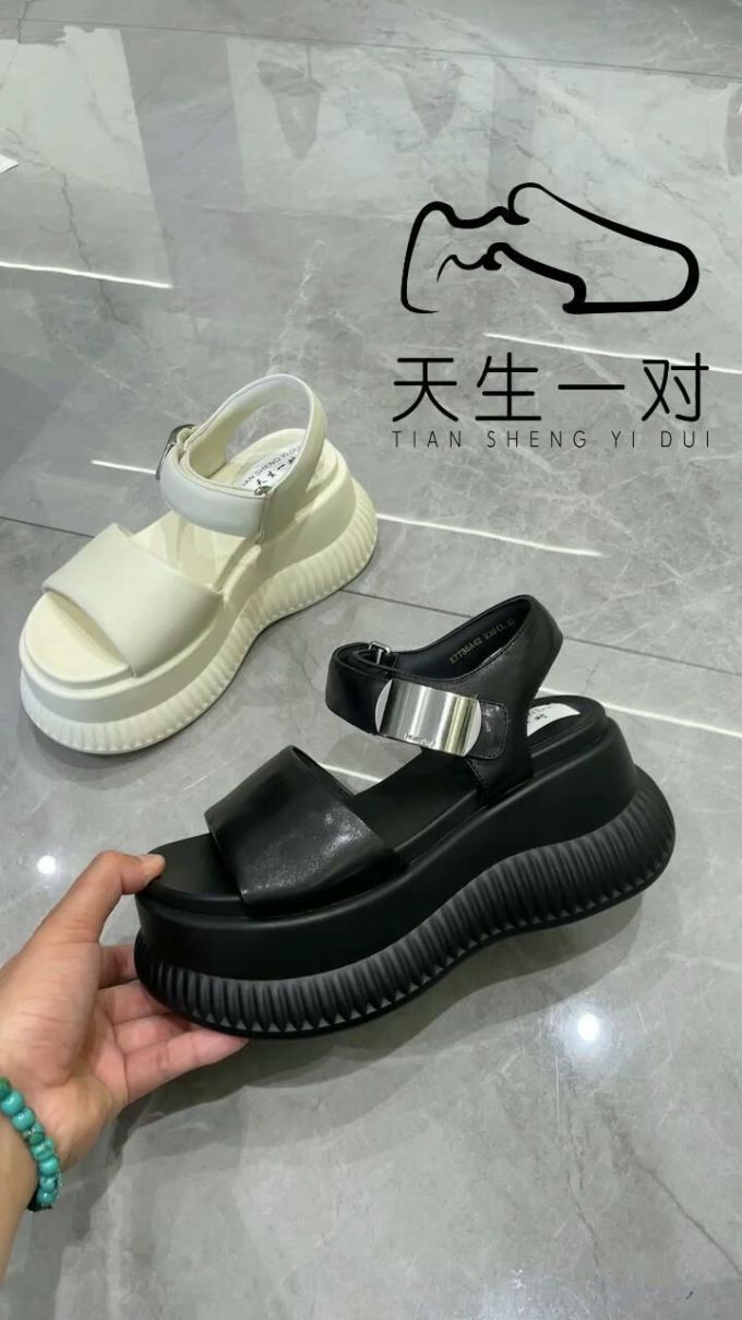 无帮 袢扣 皮革