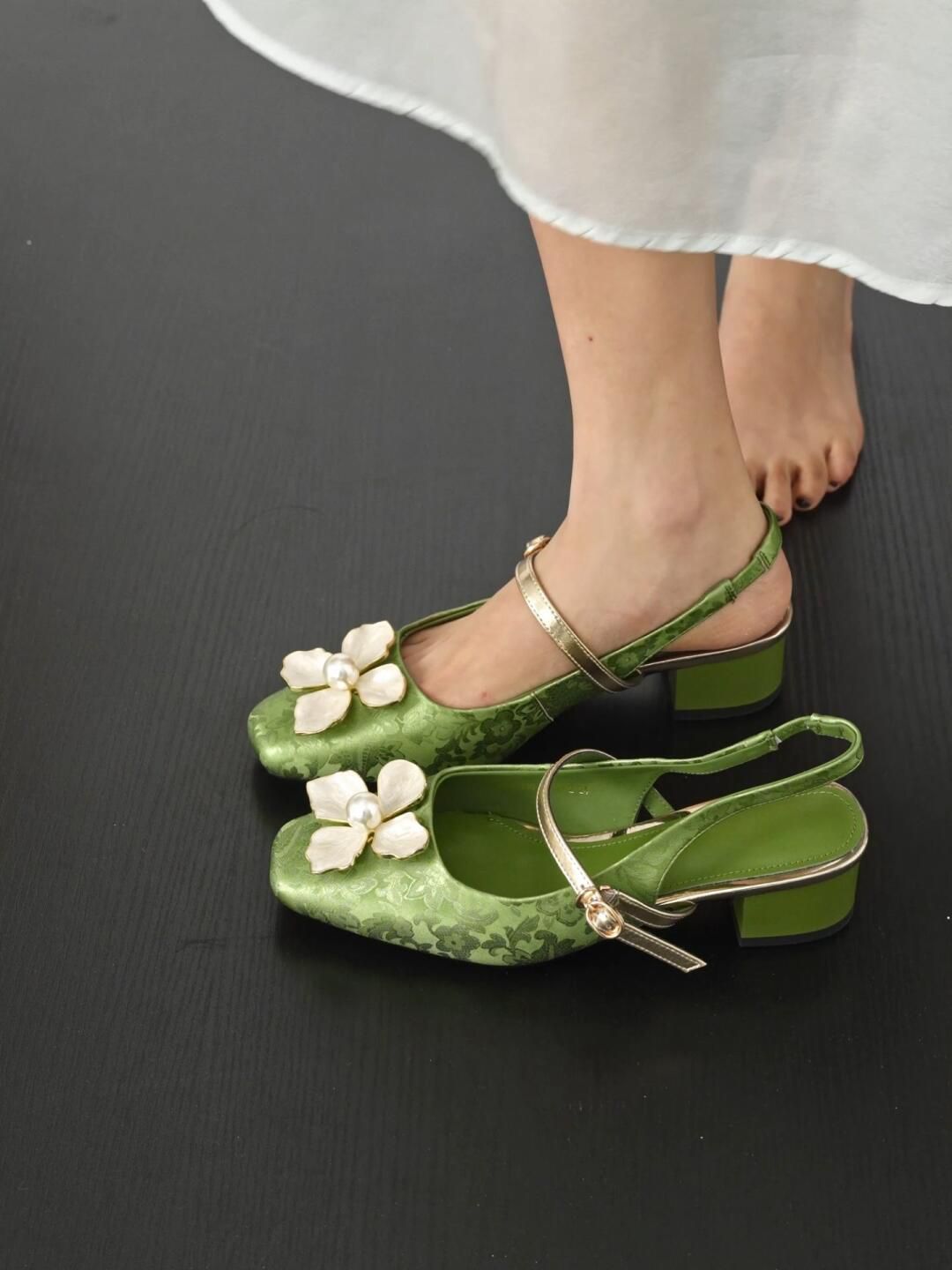 袢扣 中口鞋 皮革  - VALI鞋履AI设计主图