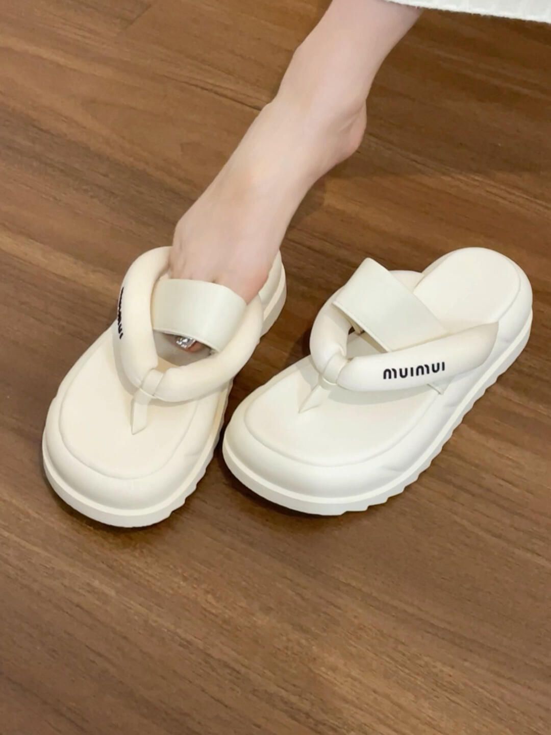 无帮 皮革  - VALI鞋履AI设计主图