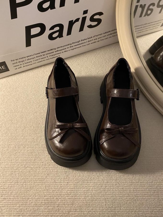 圆头 袢扣 中口鞋 皮革 
