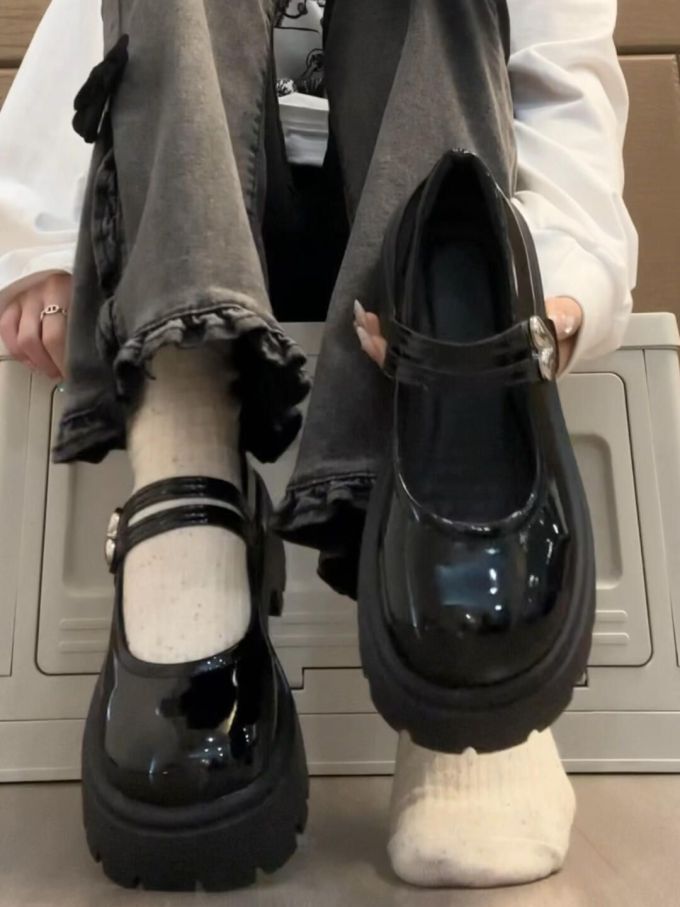 圆头 袢扣 中口鞋 皮革 