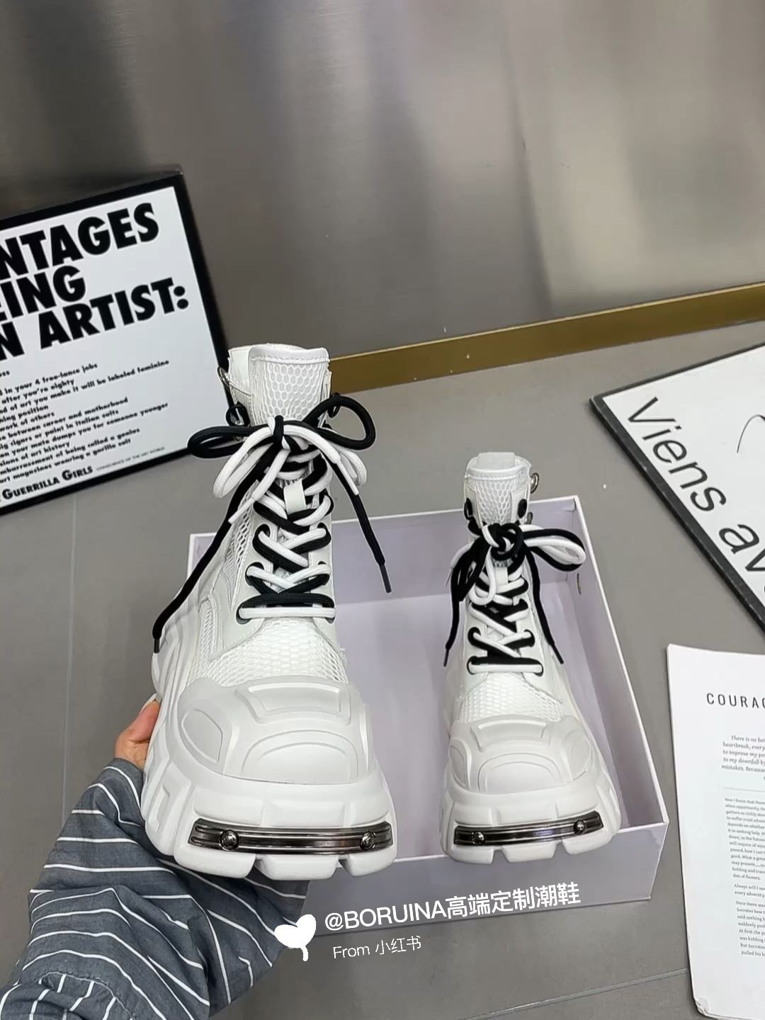  - VALI鞋履AI设计主图