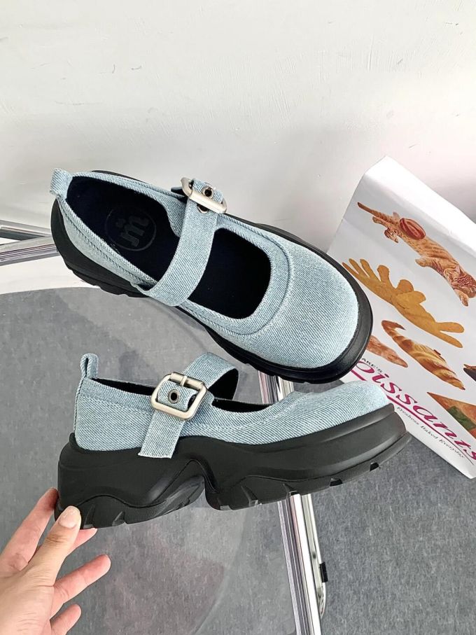 圆头 袢扣 中口鞋 皮革 