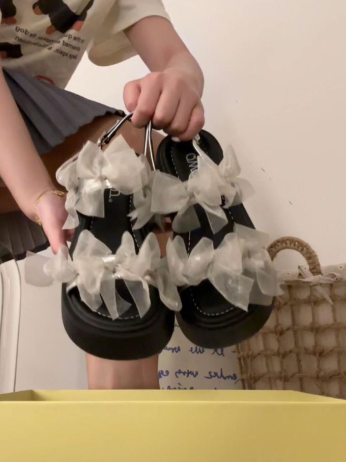 无帮 袢扣 皮革 