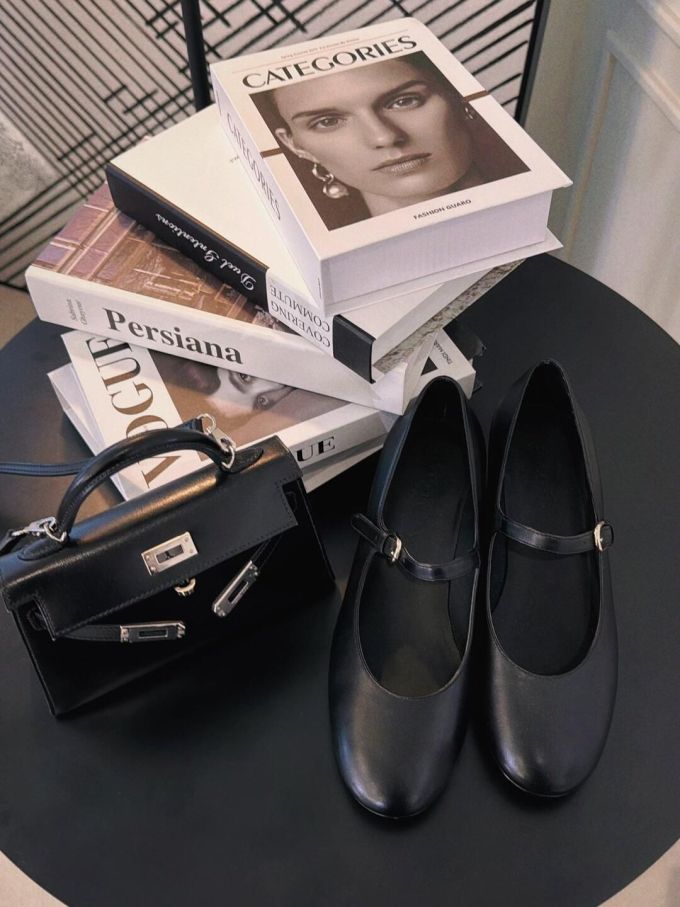 圆头 袢扣 中口鞋 皮革 