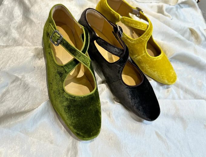 袢扣 中口鞋 皮革 