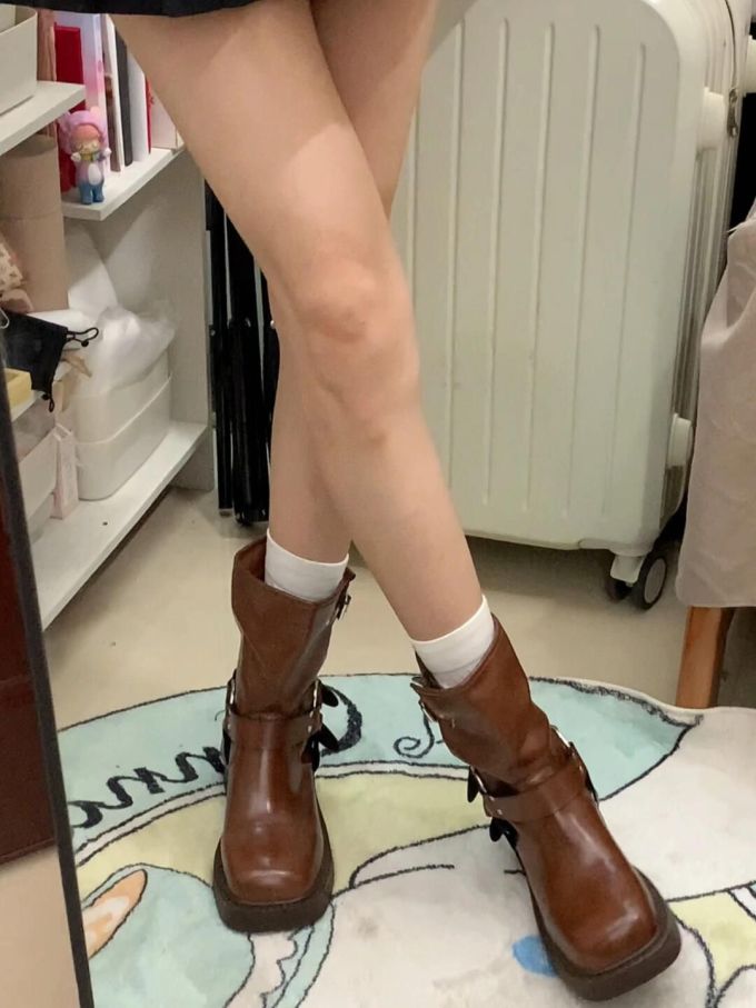 方头 皮革 