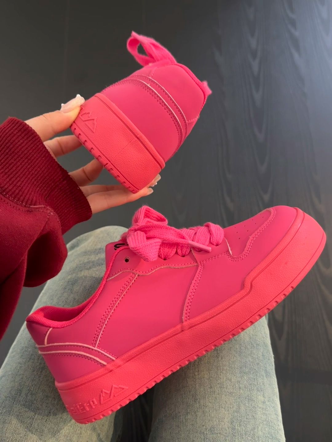 低帮 系带 皮革  - VALI鞋履AI设计主图