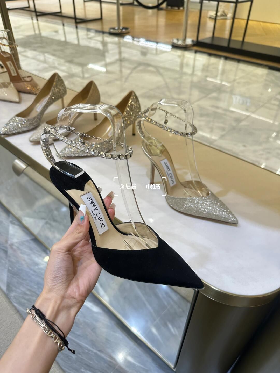 无帮 袢扣  - VALI鞋履AI设计主图