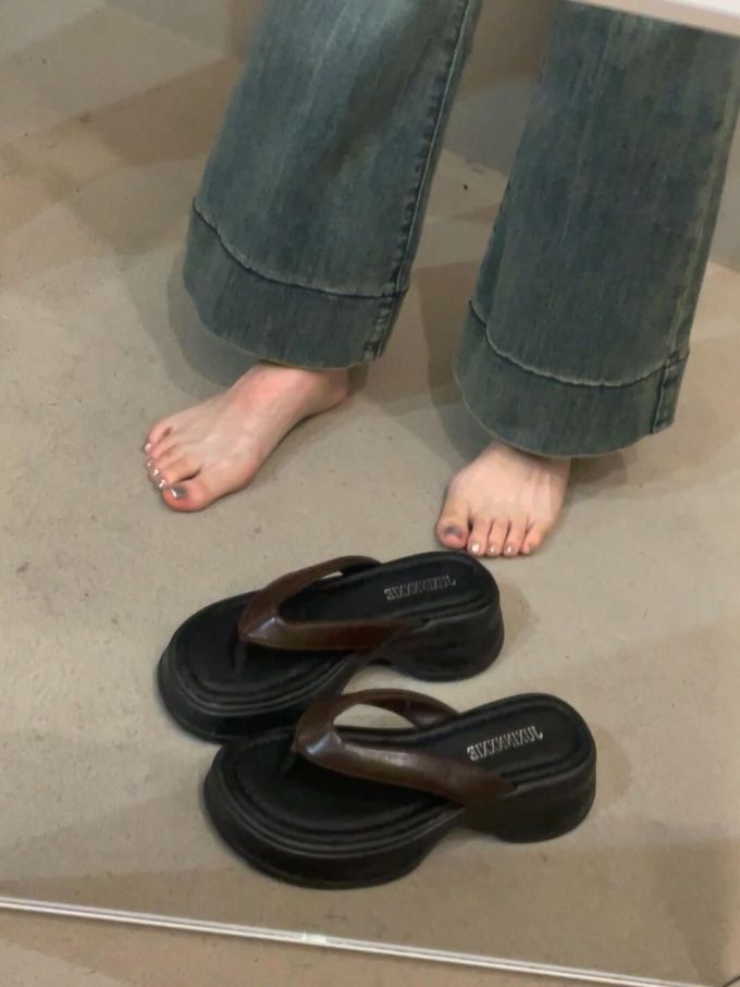 无帮 皮革 