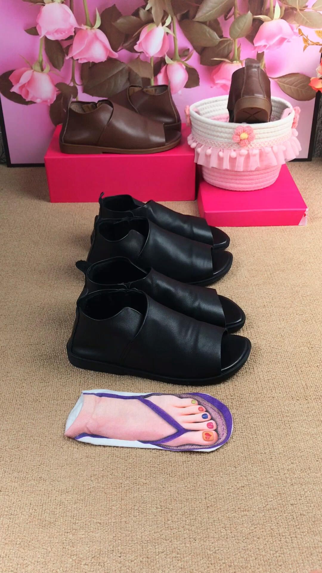 皮革  - VALI鞋履AI设计主图