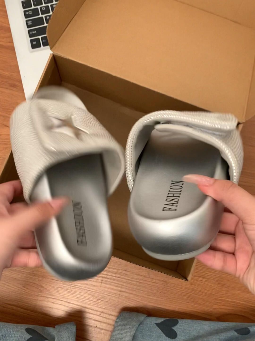 无帮 皮革  - VALI鞋履AI设计主图