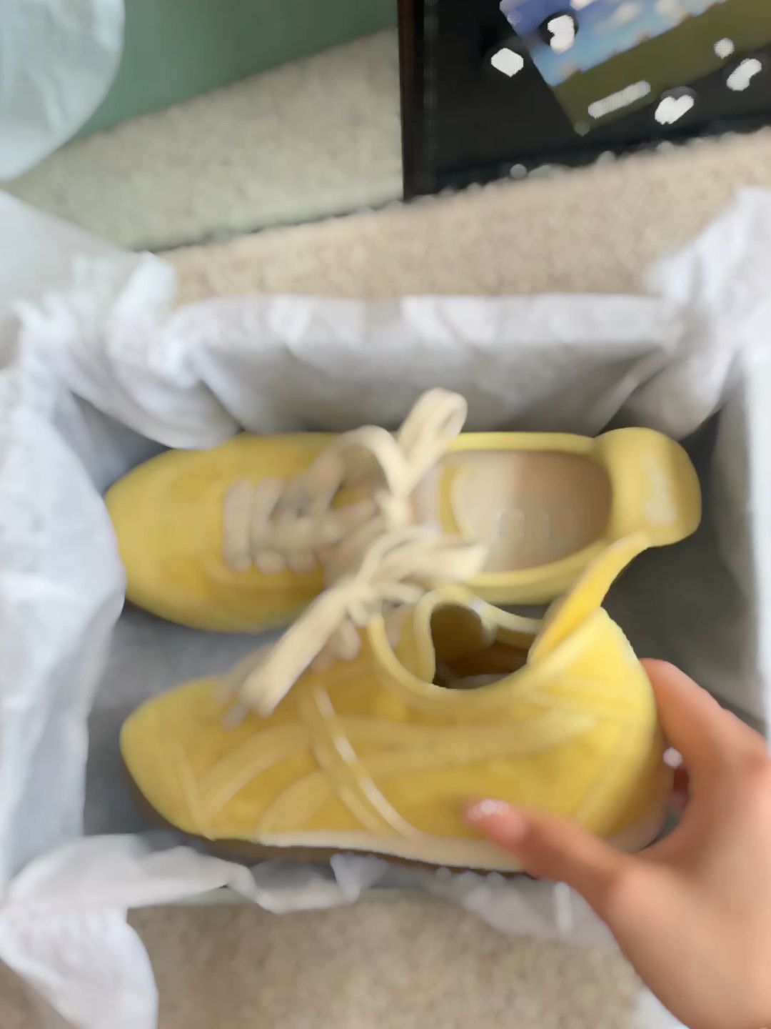  - VALI鞋履AI设计主图