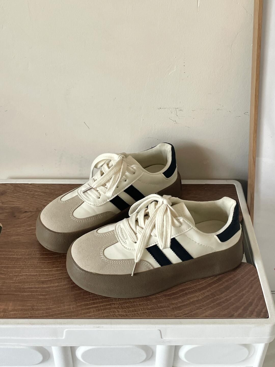 低帮 系带 布面  - VALI鞋履AI设计主图