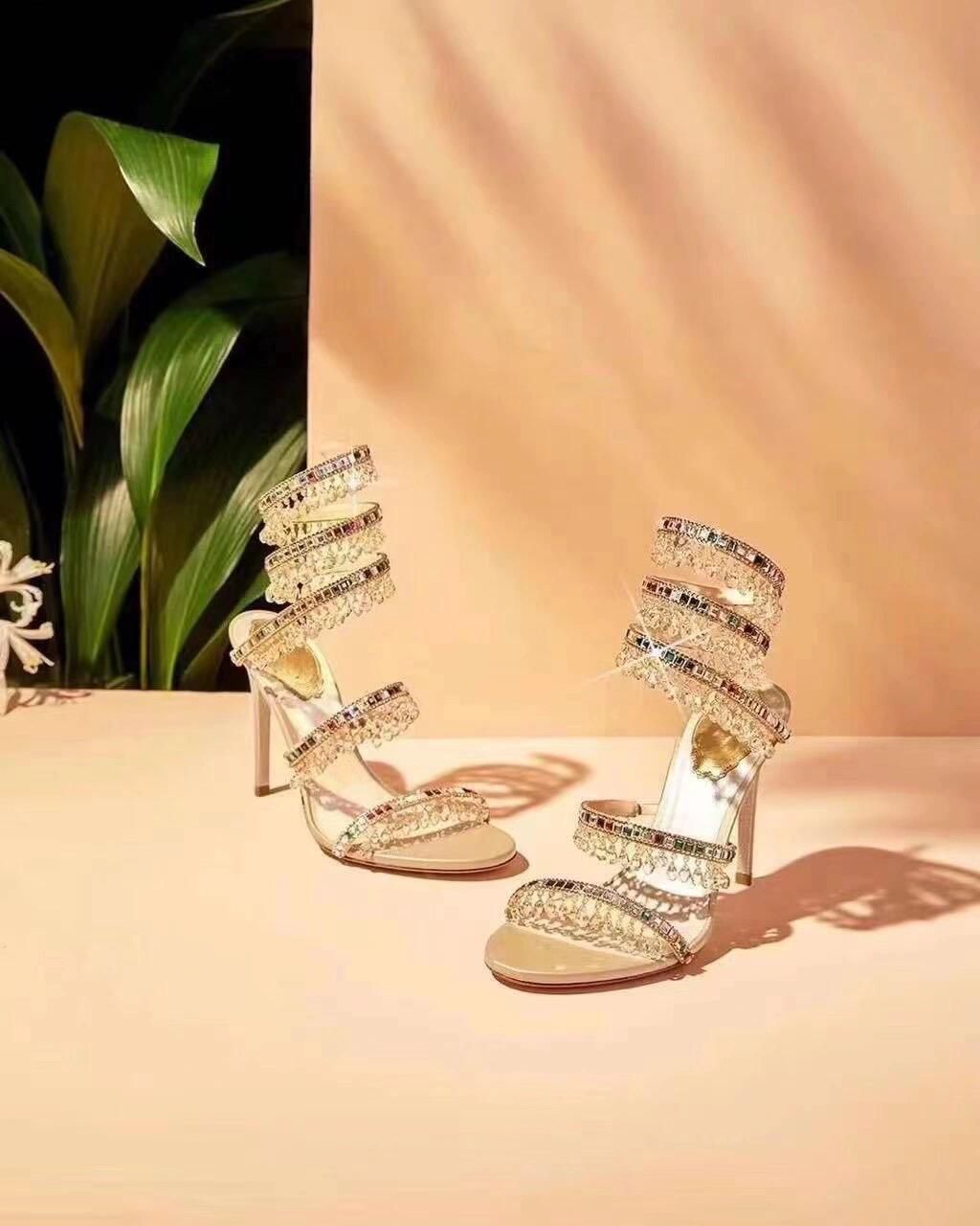 无帮  - VALI鞋履AI设计主图