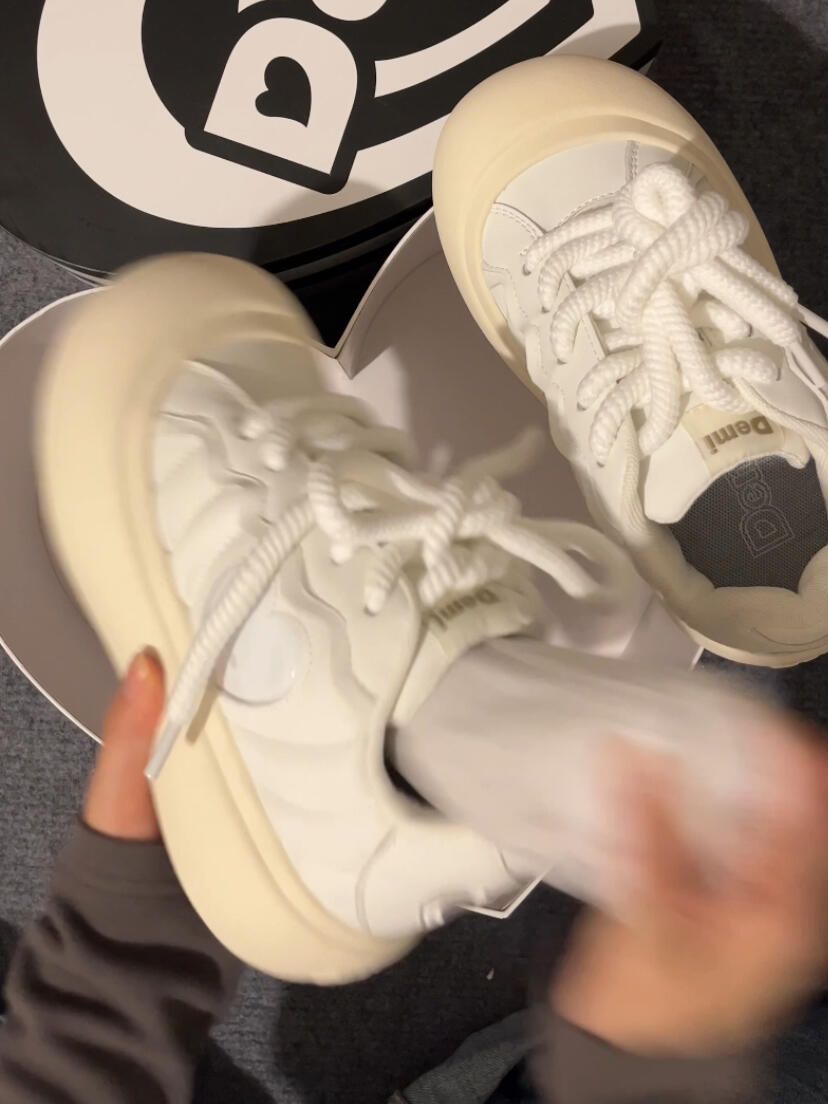 低帮 系带 皮革  - VALI鞋履AI设计主图