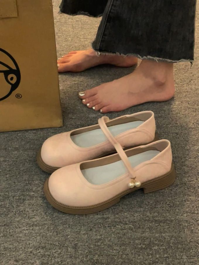 圆头 中口鞋 皮革 