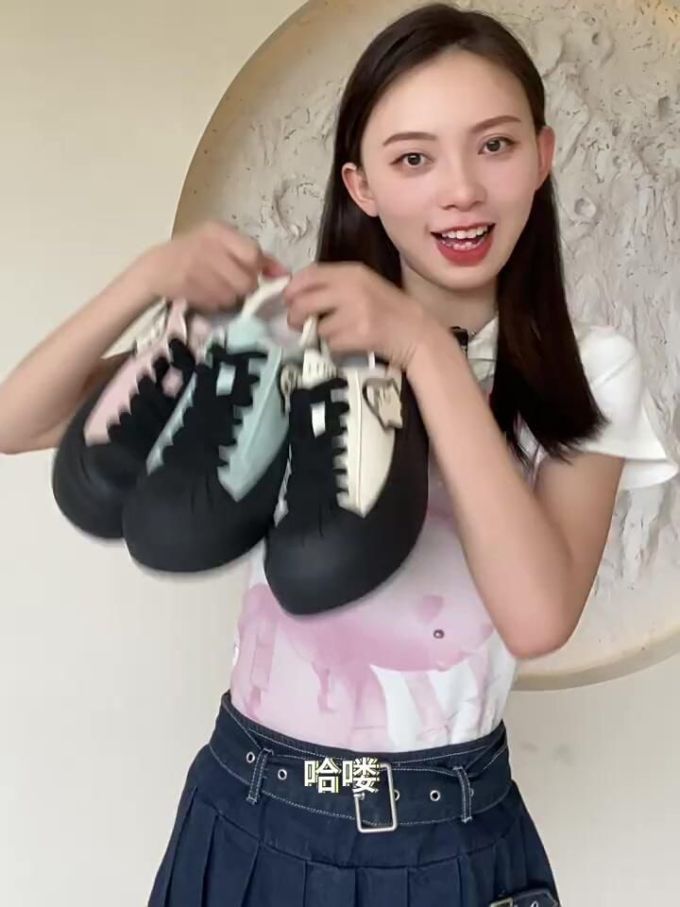 针织面料 圆形领 短袖 基础袖 印花 酱黑色 