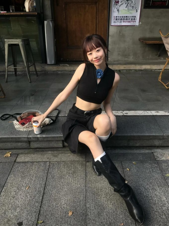 圆头 皮革 
