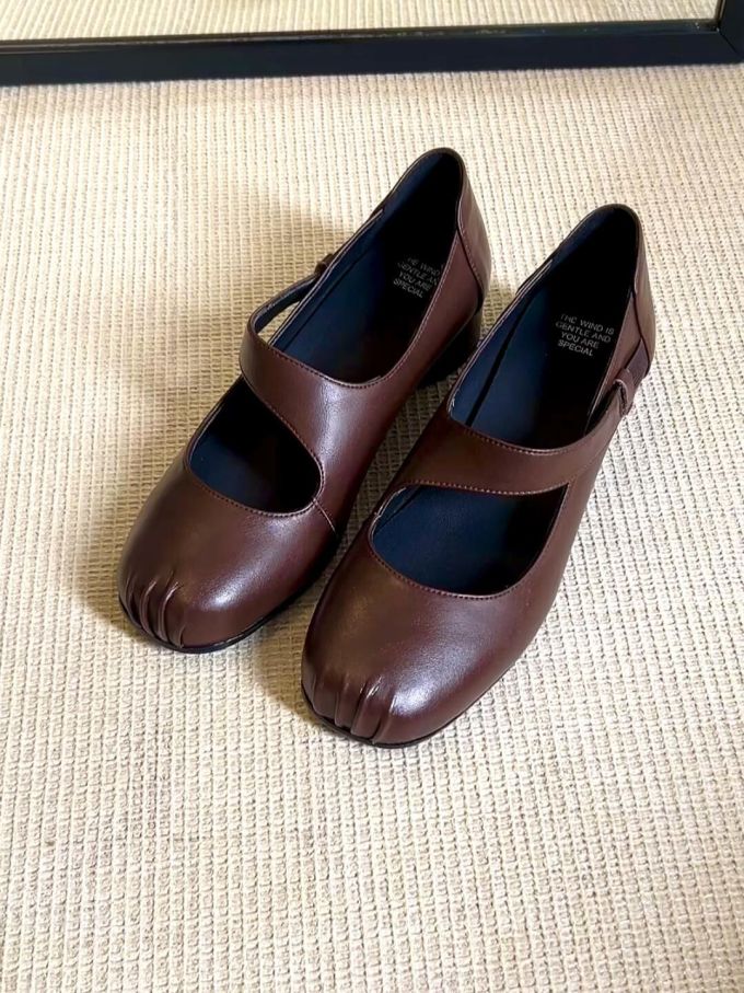 异形头-分趾 低帮 松紧带 中口鞋 皮革 