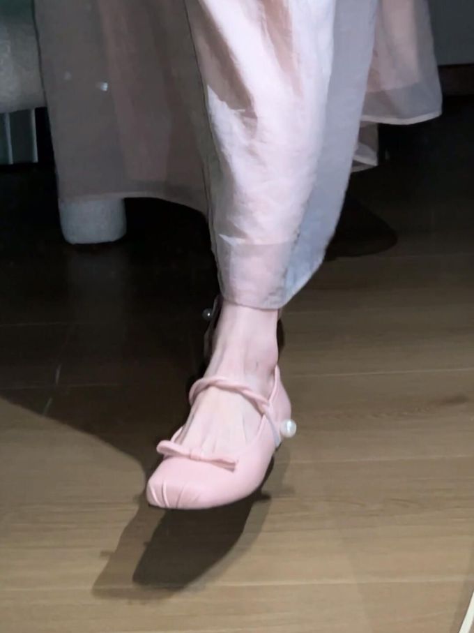 圆头 低帮 中口鞋 皮革 