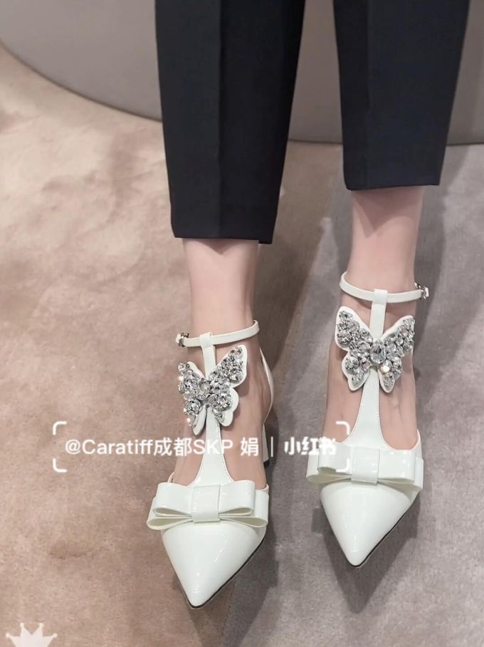 尖头 袢扣 浅口鞋 皮革 