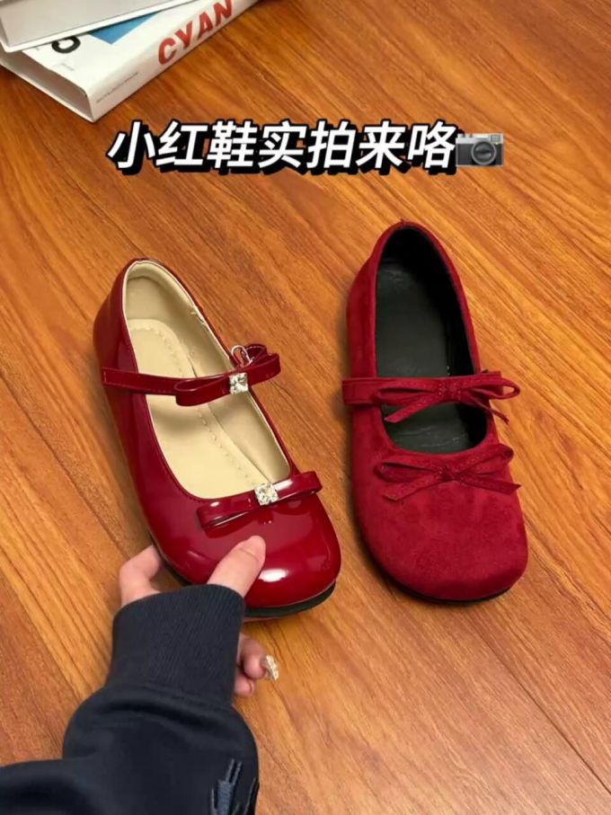 圆头 袢扣 中口鞋 皮革 
