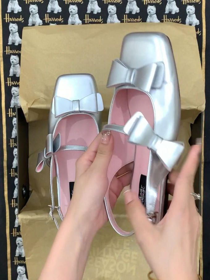 方头 浅口鞋 塑料 