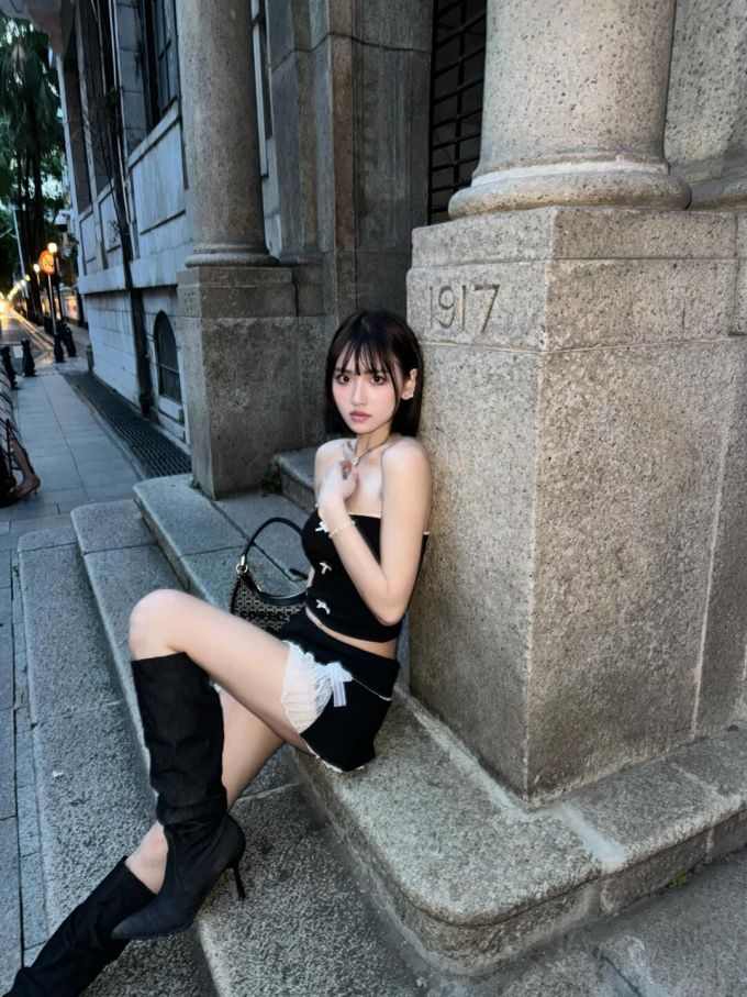 中跟 细跟 尖头 皮革 
