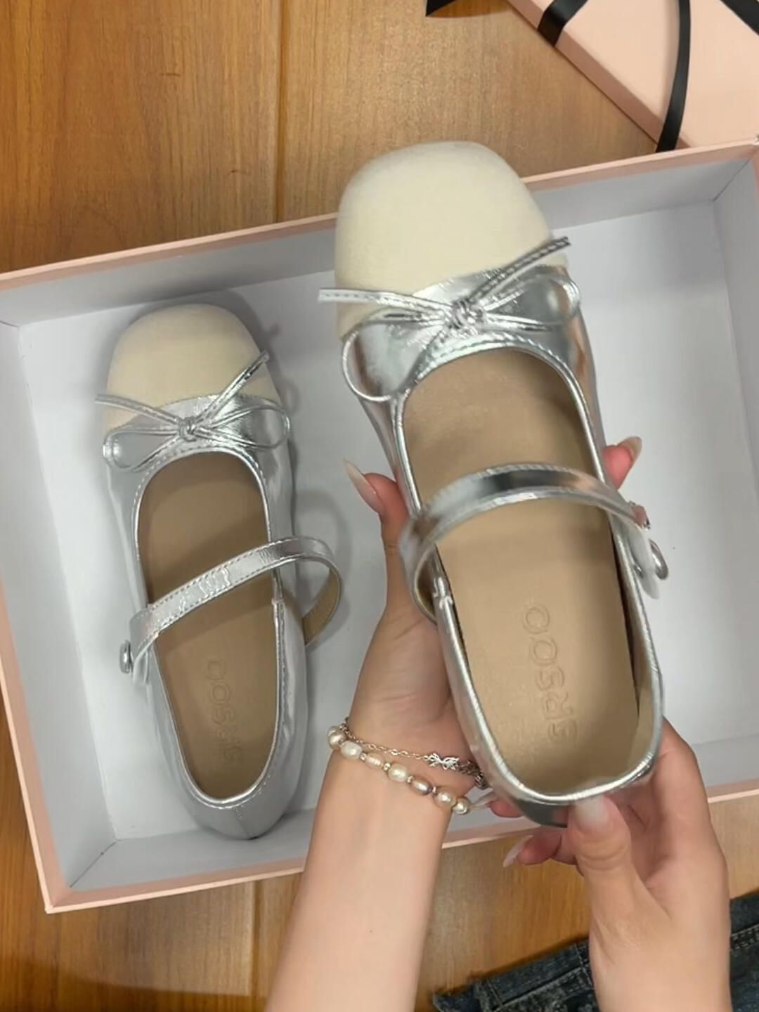 方头 袢扣 中口鞋 皮革  - VALI鞋履AI设计主图