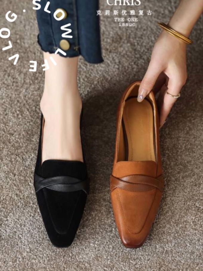 尖头 低帮 中口鞋 皮革