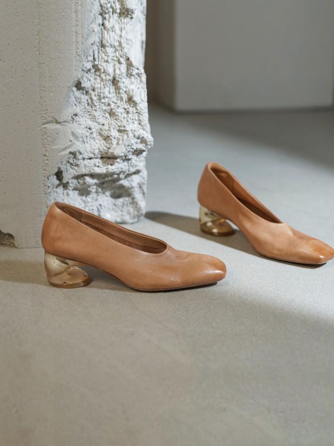 中跟 异形跟 低帮 一脚蹬 中口鞋 皮革 