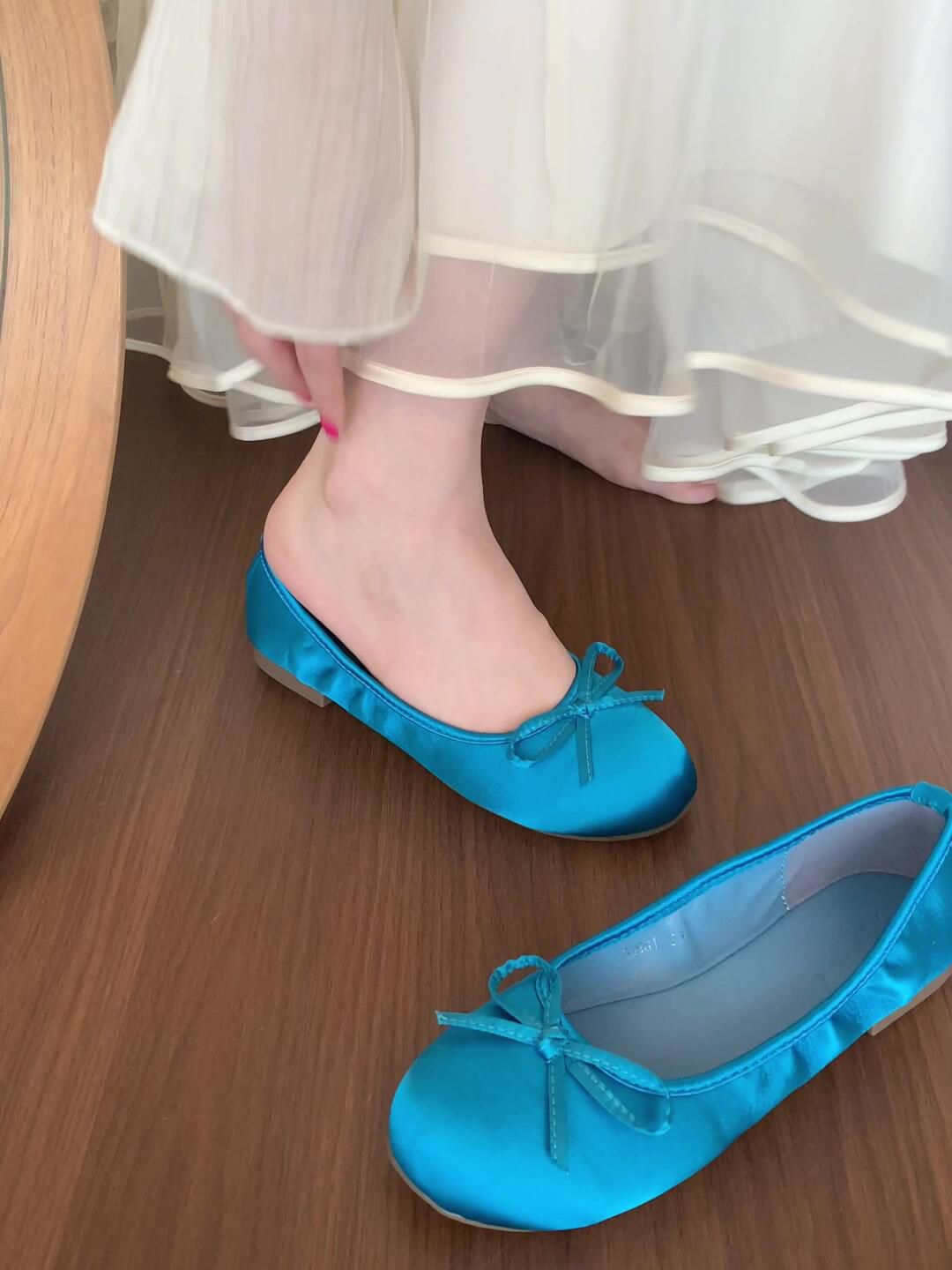 圆头 一脚蹬 浅口鞋 皮革  - VALI鞋履AI设计主图