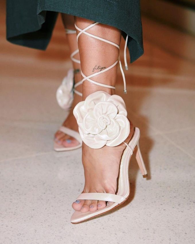 高跟 细跟 无帮 蕾丝 