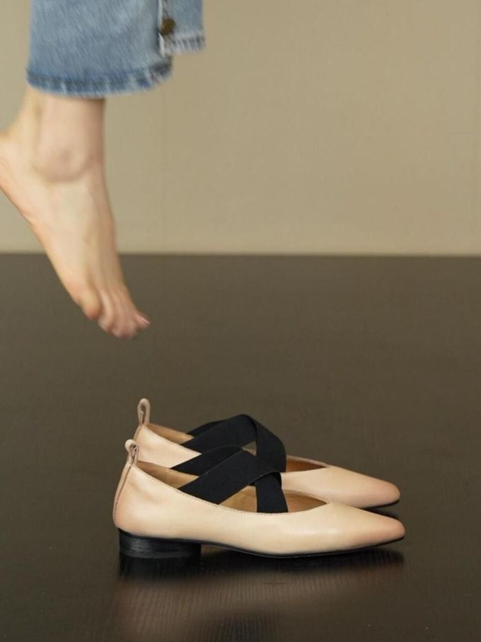 尖头 松紧带 浅口鞋 皮革 