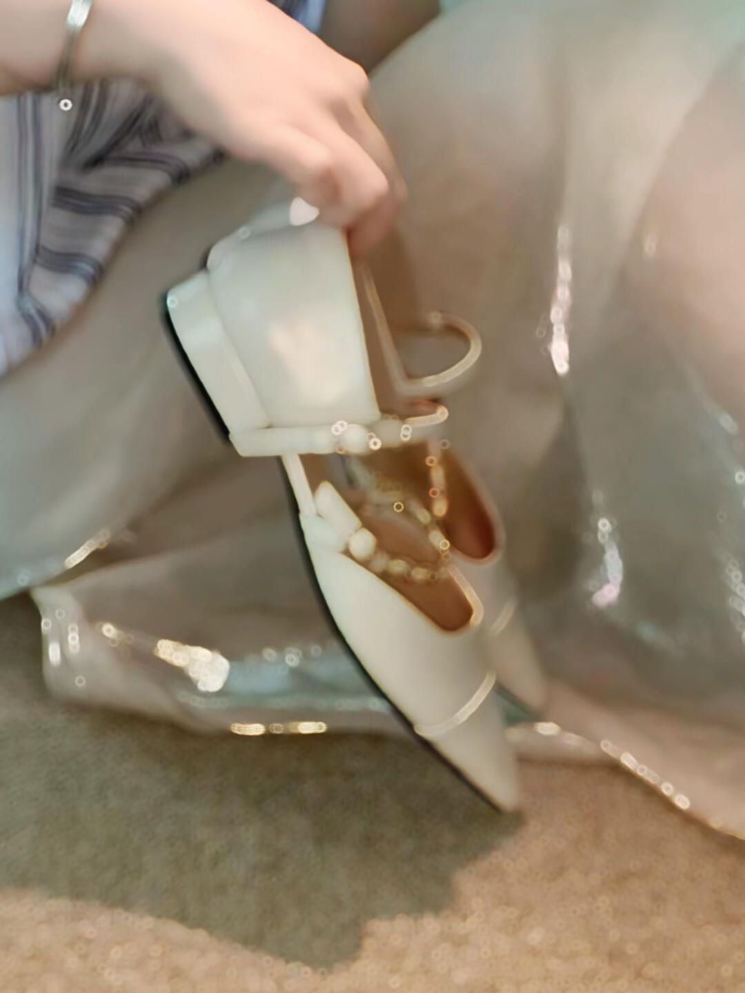  - VALI鞋履AI设计主图