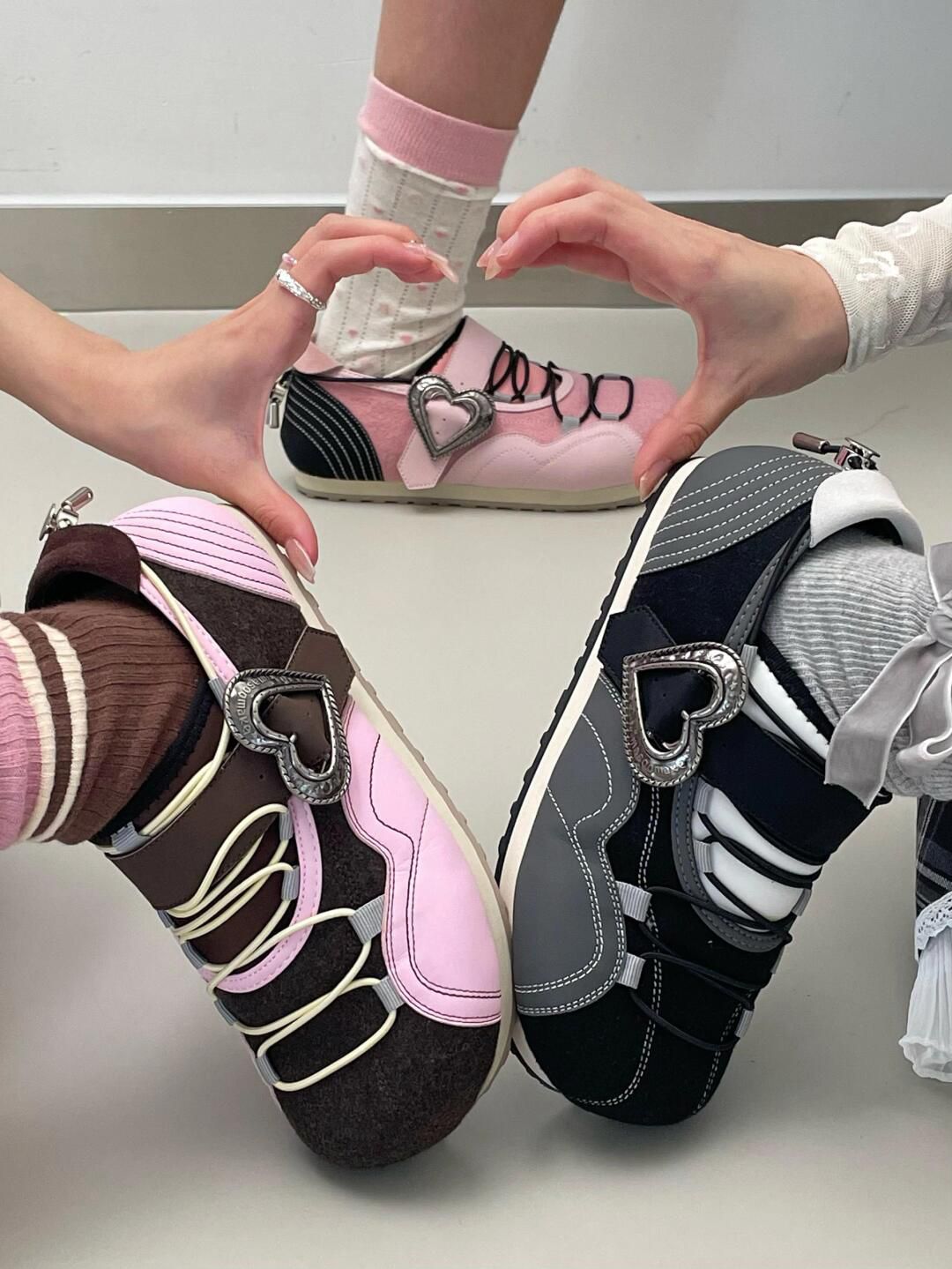 无帮 袢扣 皮革  - VALI鞋履AI设计主图