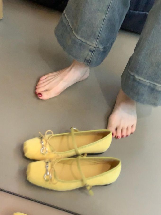 方头 浅口鞋 皮革 