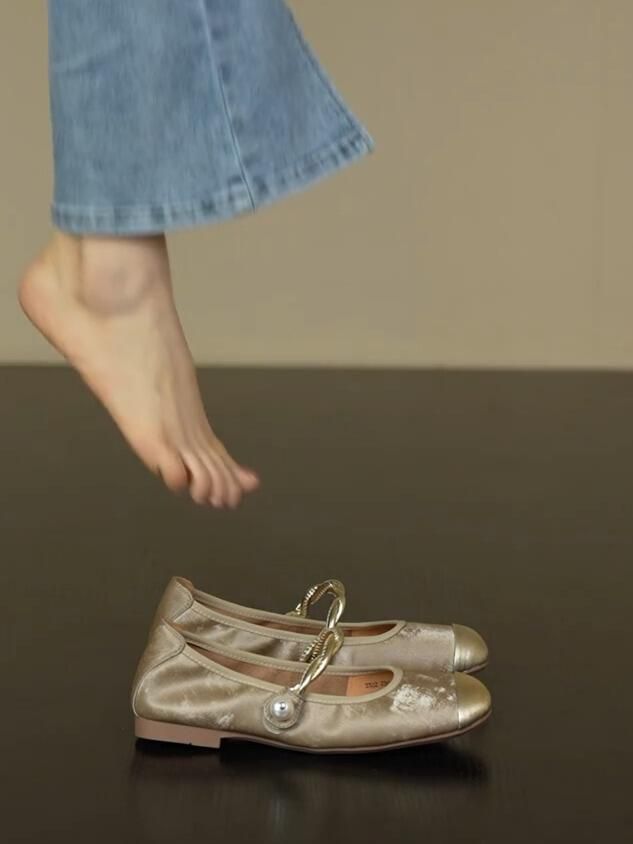 袢扣 浅口鞋 皮革 