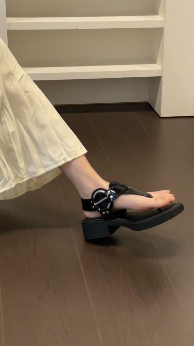 无帮 袢扣 皮革 
