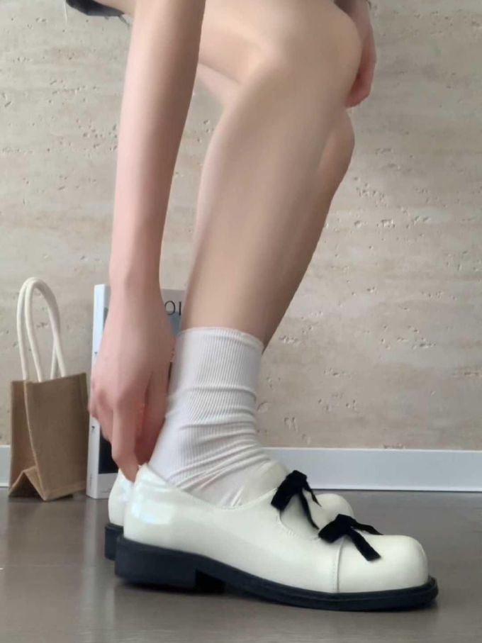 无帮 皮革 