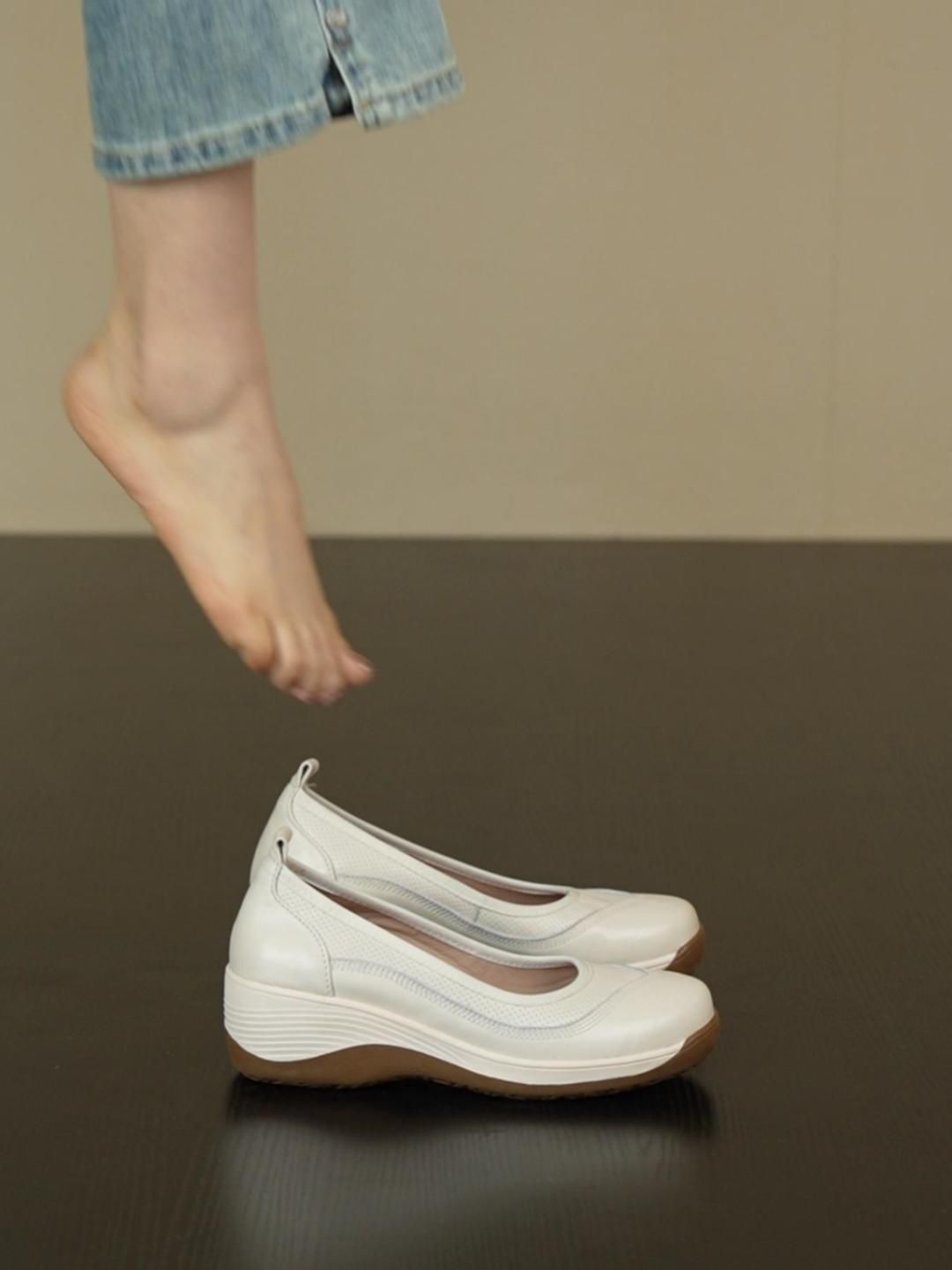 圆头 低帮 中口鞋 皮革  - VALI鞋履AI设计主图