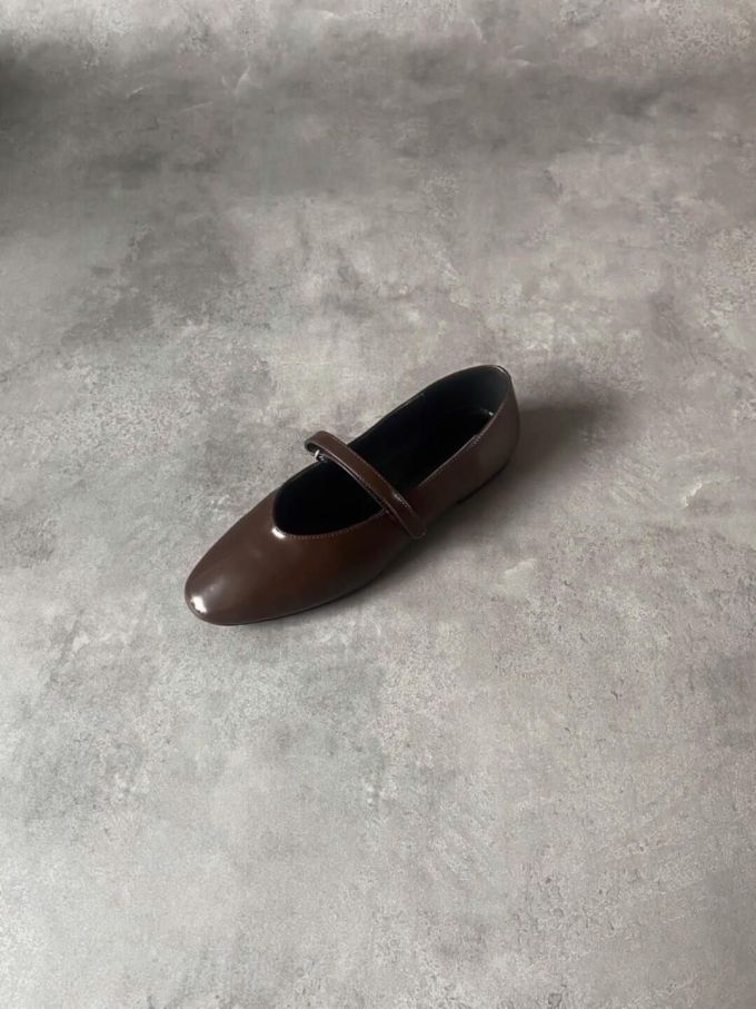 圆头 中口鞋 皮革 